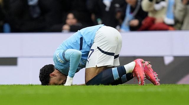 九游体育亚洲官网-关于曼城前锋遭红牌罚下，球队演员饱受伤痛的信息