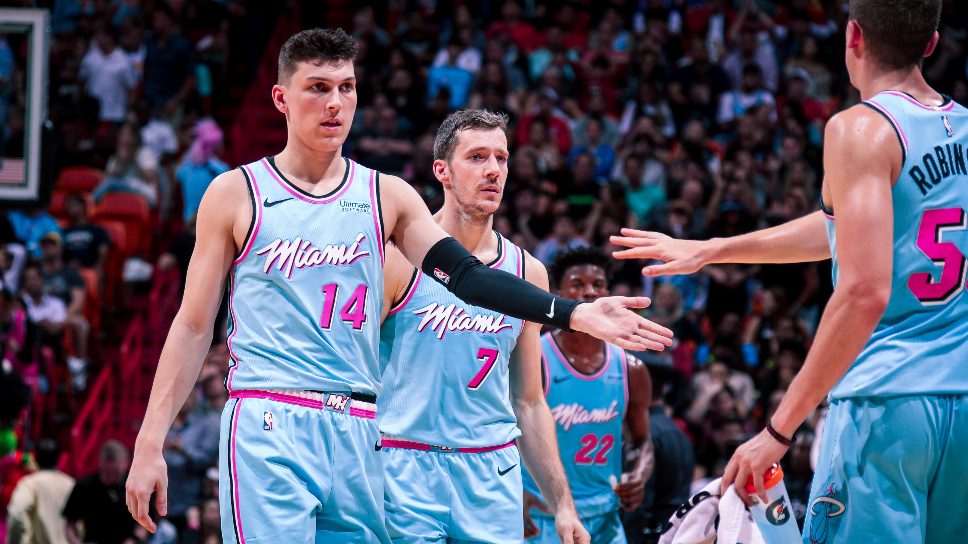 九游体育入口-捷克队半场暂时领先德国，气势如虹