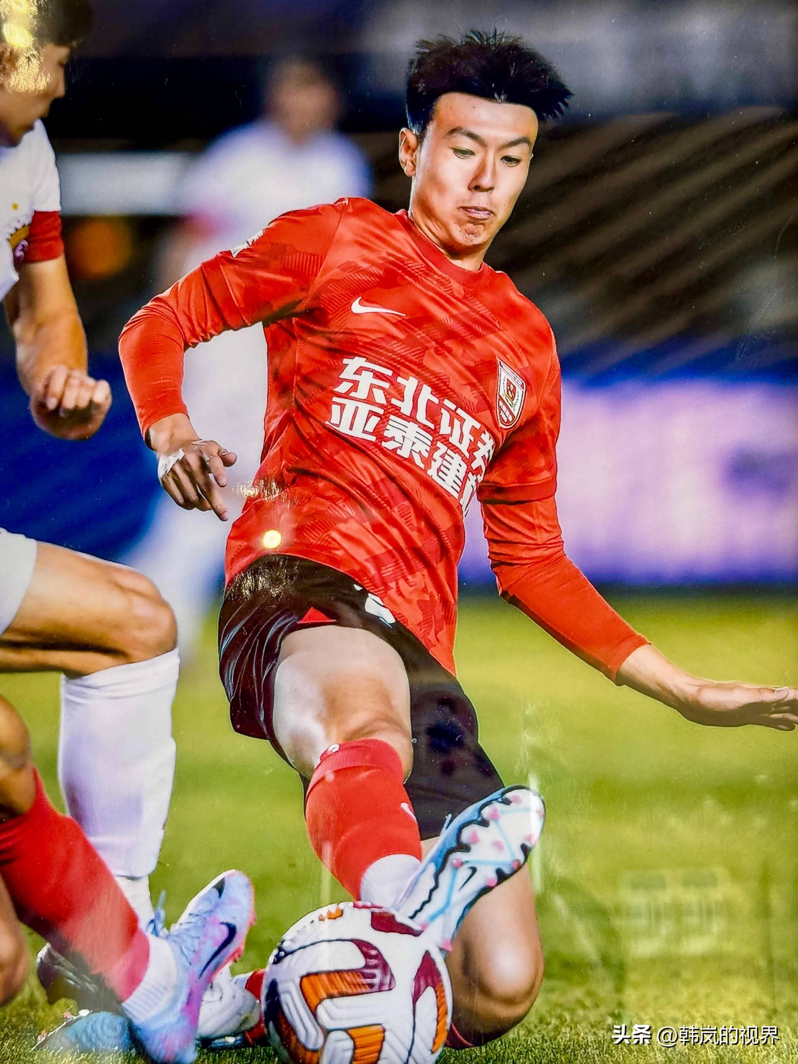 关于长春亚泰主场战平河南建业，保持不败的信息