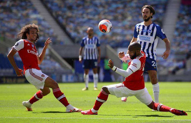 九游体育官网入口-沃尔夫斯堡中场表现抢眼，助球队取得胜利的简单介绍