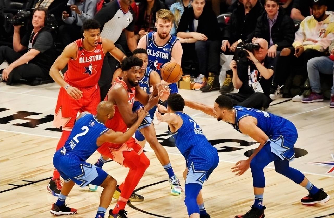 九游体育在线-NBA球员赴欧洲篮球联赛，球队备战冲刺全球锦标赛