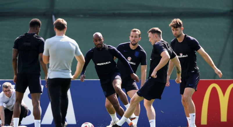 九游体育app-英格兰迎战比利时：双雄对话赛事看点多