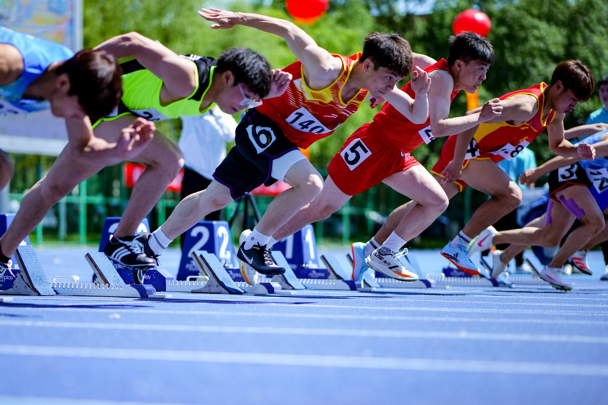 运动竞技中的激烈角逐引人瞩目 运动竞技中的激烈角逐引人瞩目